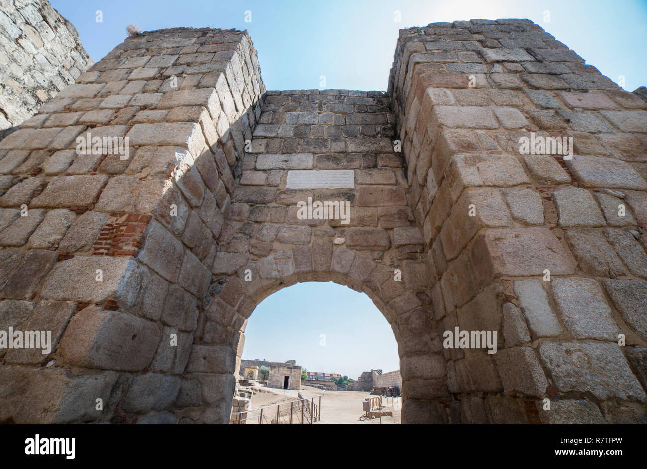 Alcazaba von Merida Haupteingang 9. Jahrhundert muslimische Festung, Badajoz, Spanien Stockfoto
