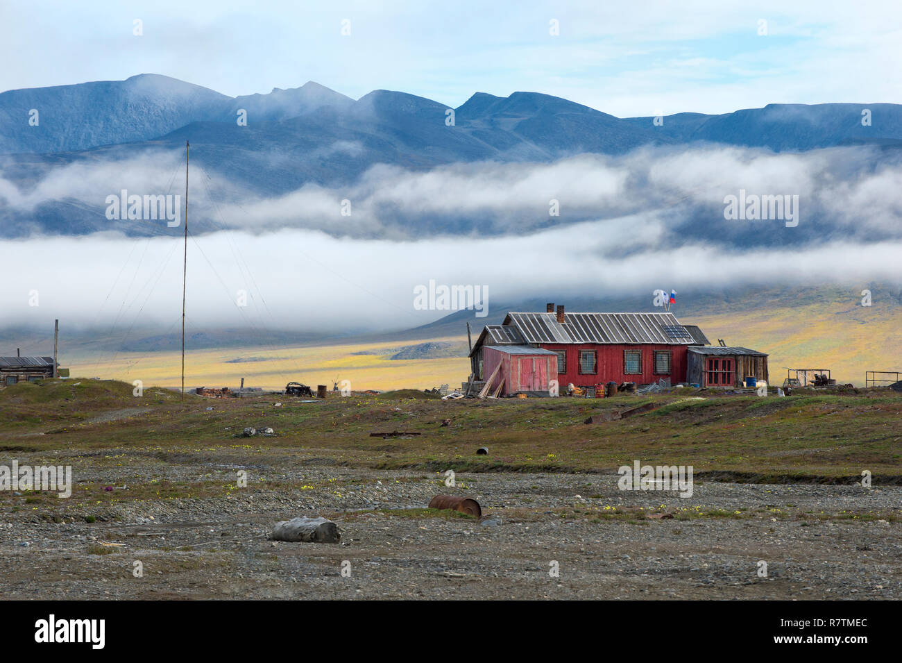 Red House , Dorf , Dorf, Wrangel Insel, Sibirien, Russland Stockfoto