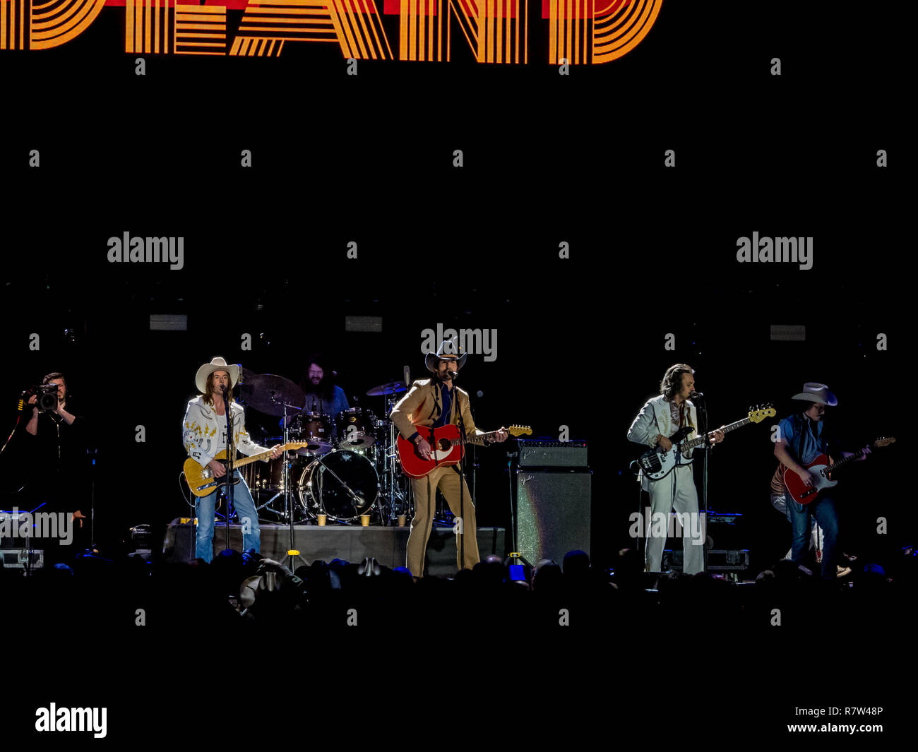 Live auf der Bühne Midland Band während Land 2 Country Music Festival O2 Arena London England Stockfoto