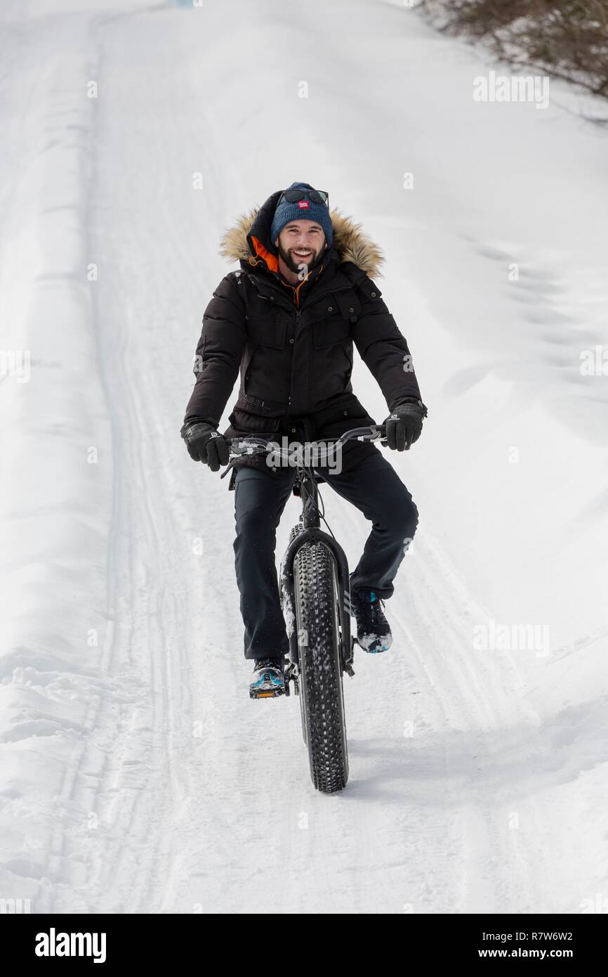 Kanada, Provinz Quebec, Abitibi Témiscamingue Region Abitibi, Aiguebelle Nationalpark, Fett mit dem Fahrrad Stockfoto Kanada, Provinz Quebec, Abitibi Témiscamingue Region Abitibi, Aiguebelle Nationalpark, Fett mit dem Fahrrad Stockfoto