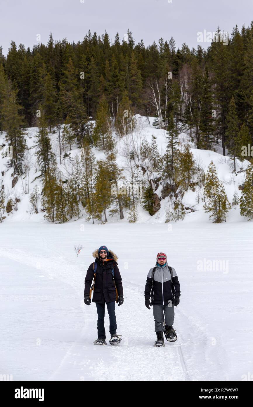 Kanada, Provinz Quebec, Abitibi Témiscamingue Region Abitibi, Aiguebelle Nationalpark, Schneeschuhwandern Stockfoto Kanada, Provinz Quebec, Abitibi Témiscamingue Region Abitibi, Aiguebelle Nationalpark, Schneeschuhwandern Stockfoto