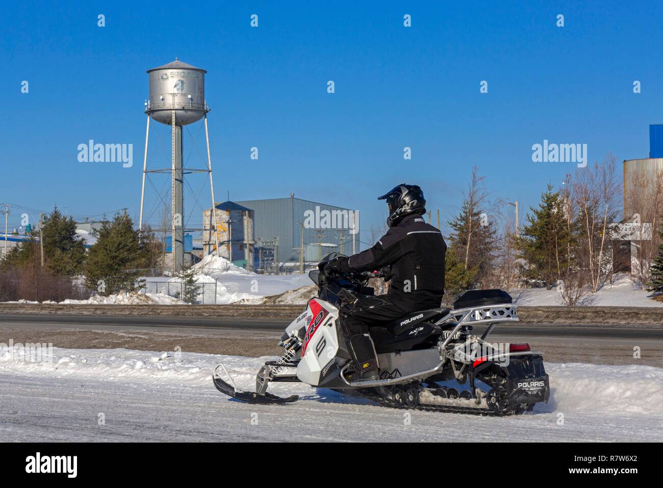 Kanada, Provinz Quebec, Abitibi Témiscamingue Region Abitibi, Val d'Or, Lamaque Eldorado Gold Mine, snowmobile Stockfoto Kanada, Provinz Quebec, Abitibi Témiscamingue Region Abitibi, Val d'Or, Lamaque Eldorado Gold Mine, snowmobile Stockfoto