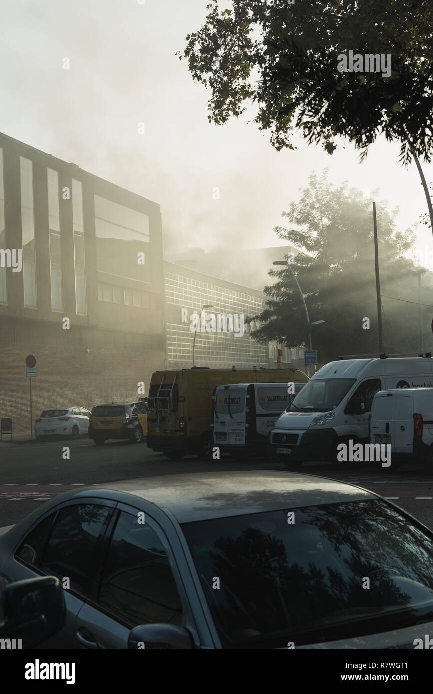 Barcelona, Spanien. 11. Dezember, 2018. Vermuteten Feuer an Razzmatazz in Barcelona. Ein bekannter Veranstaltungsort für Live-Musik in der Stadt. Credit: Paul Gareth Sands/Alamy leben Nachrichten Stockfoto