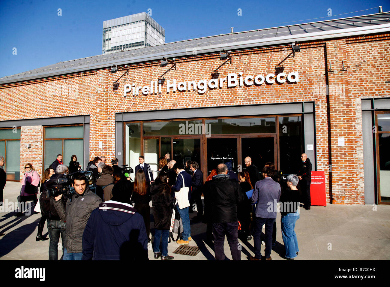 Foto LaPresse - Mourad Touati Balti 12/12/2018 Milano (ITA) - über chiese 2 Cronaca Presentazione del Nuovo programma Espositivo per La Stagione 2019-2020 del Pirelli Hangar Bicocca Nella Foto: esterno dell'Hangar Bicocca Stockfoto