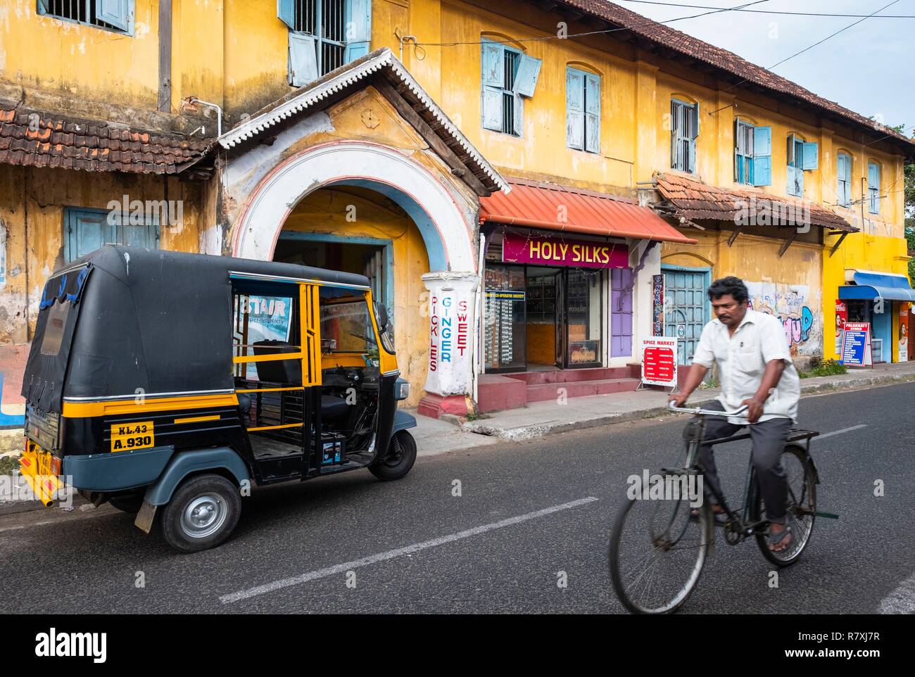 Inde, Bundesstaat Kerala, Kochi (Cochin), Mattancherry Bezirk, ehemaliger Gewürze Lagerhallen auf Basar Straße Stockfoto