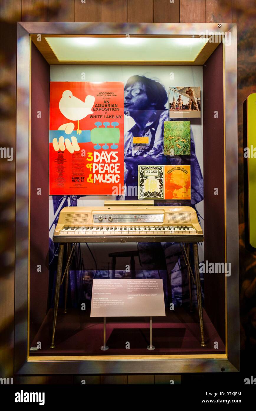 United States, New York, Catskill Mountains, Bethel, Standort der 1969 Woodstock Festival, das Museum in Bethel Woods, Keyboard der Rockgruppe, Sha-Na-Na Stockfoto