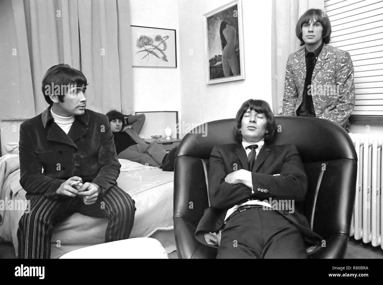 Die TROGGS UK pop Gruppe an ihren London home im Mai 1967. Von links: Reg Presley Pete Heftklammern, Ronnie Bond, Chris Britton Stockfoto