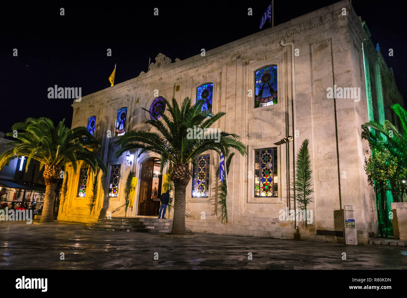 Agios Titos, die beeindruckende Kirche am 25. August Fußgängerzone und ist Schüler des Apostels Paulus gewidmet ist. Stockfoto
