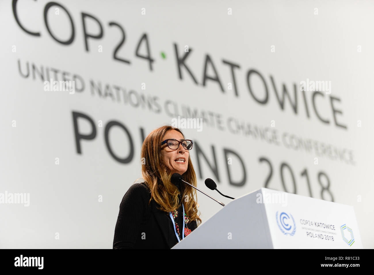 Carolina Schmidt, Minister für Umwelt der Chile beobachtet, als er während des zweiten Teils der Hochrangigen Segment auf der COP 24 UN-Klimakonferenz 2018. Stockfoto