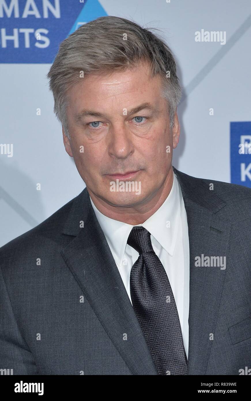 New York, NY, USA. 12 Dez, 2018. Alec Baldwin in der Ankunftshalle für Welligkeit der Hoffnung Preise Abendessen, New York Hilton in Midtown, New York, NY 12. Dezember 2018. Credit: Kristin Callahan/Everett Collection/Alamy leben Nachrichten Stockfoto