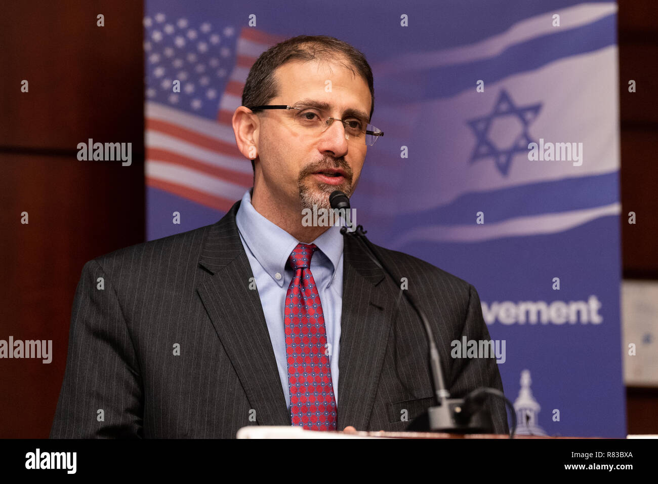 Washington DC, USA. 12. Dezember 2018. Daniel Shapiro (Dan Shapiro), ehemaliger Botschafter der Vereinigten Staaten in Israel, an der Amerikanischen zionistischen Bewegung/AZM Washington Forum: Erneuerung der Überparteilichen Engagement mit Israel und den Zionismus in der Capitol Visitor Center in Washington, DC am 12. Dezember 2018. Quelle: Michael Brochstein/Alamy leben Nachrichten Stockfoto