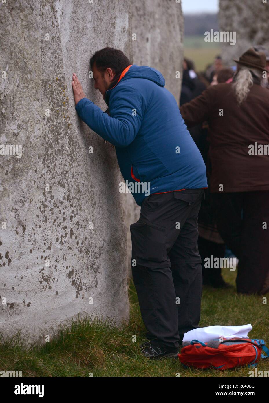 Frühjahrs-tagundnachtgleiche ist in Stonehenge, Wiltshire 20/03/2016 gefeiert. Stockfoto