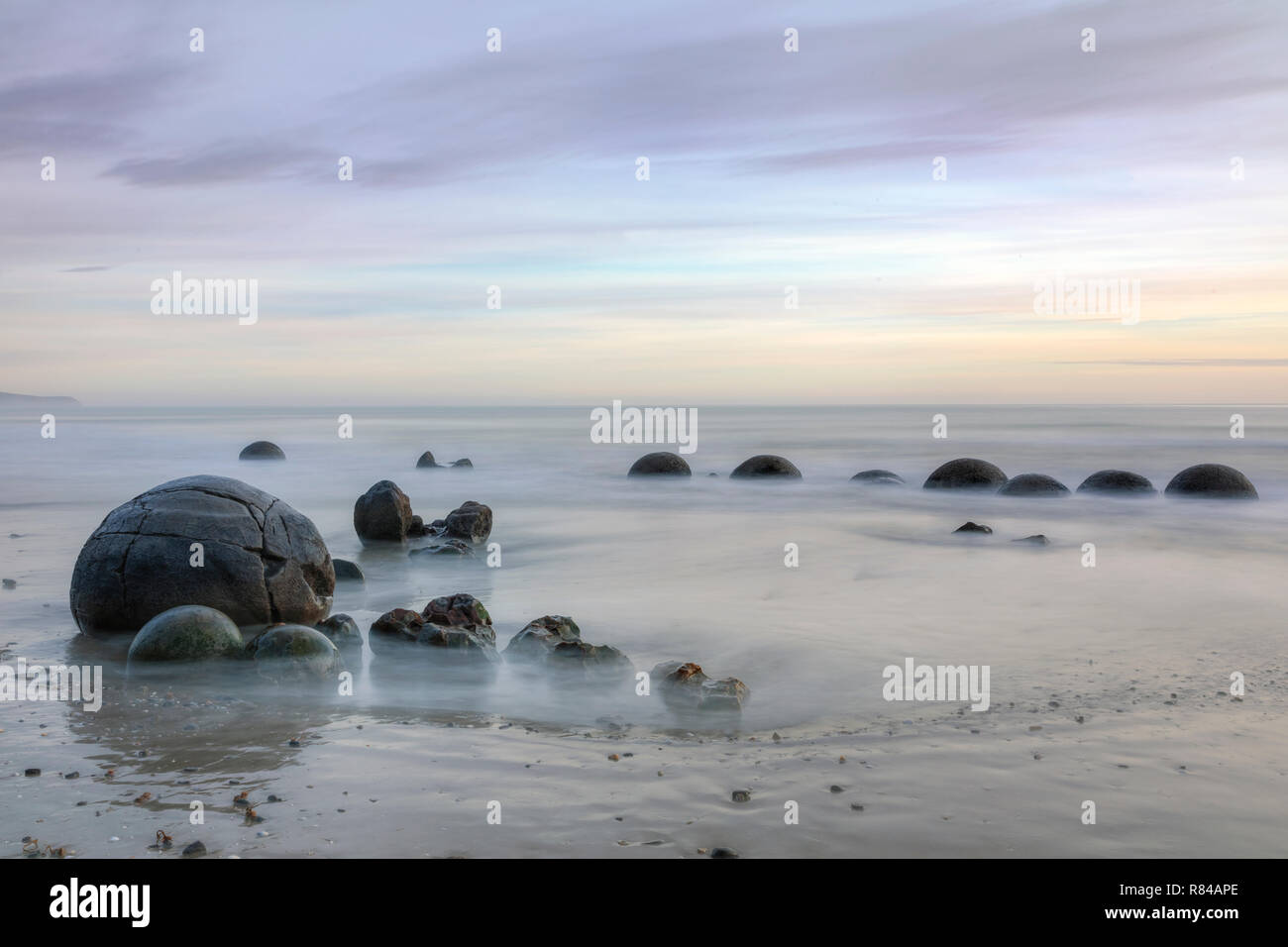 Moeraki Boulders, Koekohe Strand, Otago, Südinsel, Neuseeland Stockfoto