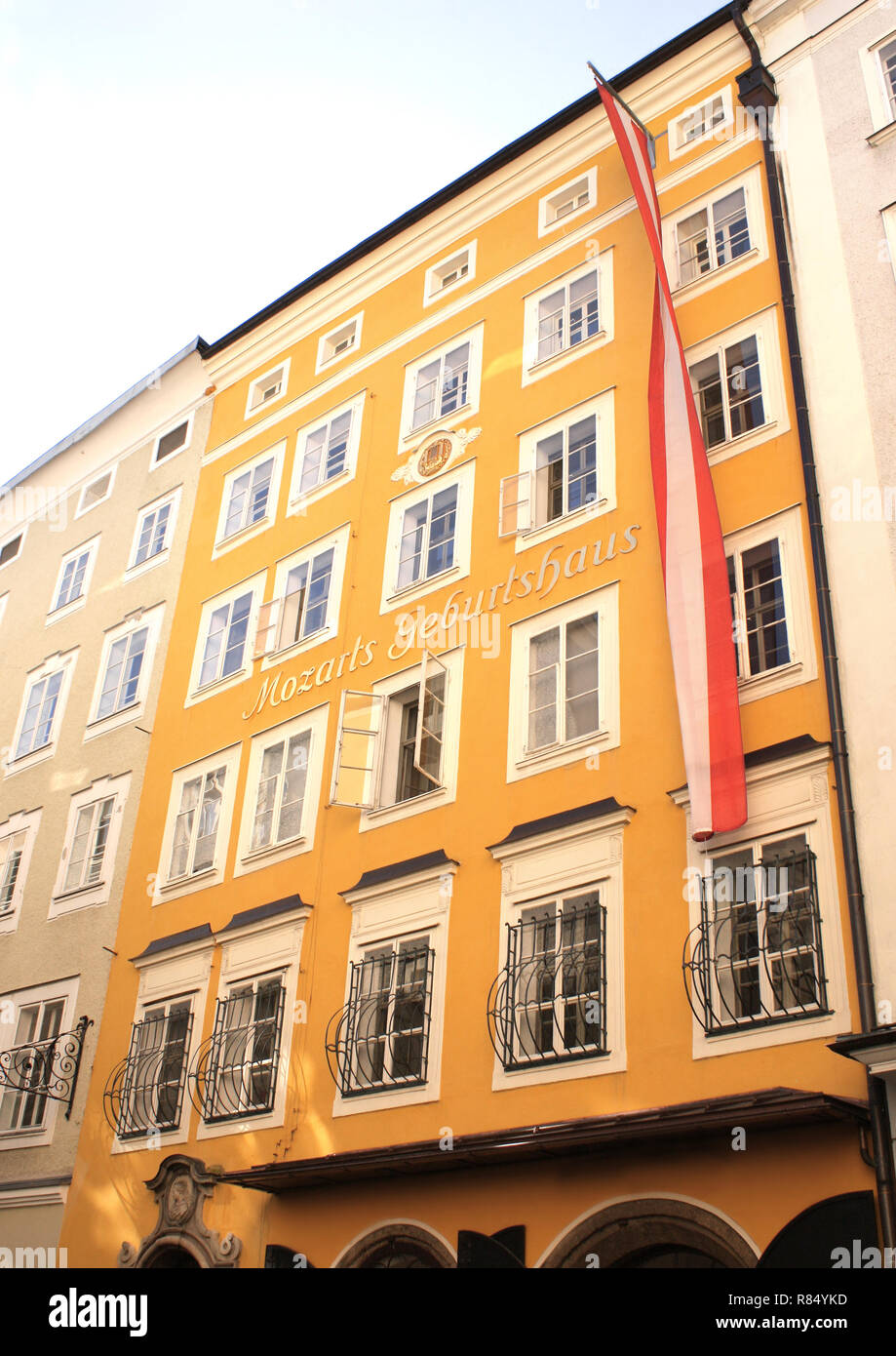 Beruhmte Haus In Dem Mozart Geboren Wurde Salzburg Osterreich