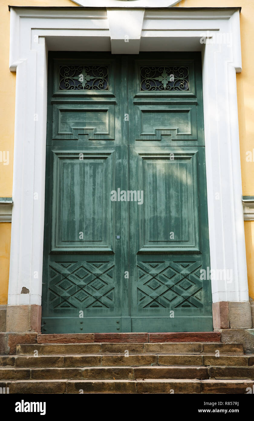 Alte Tür in Stockholm, Schweden. Stockfoto
