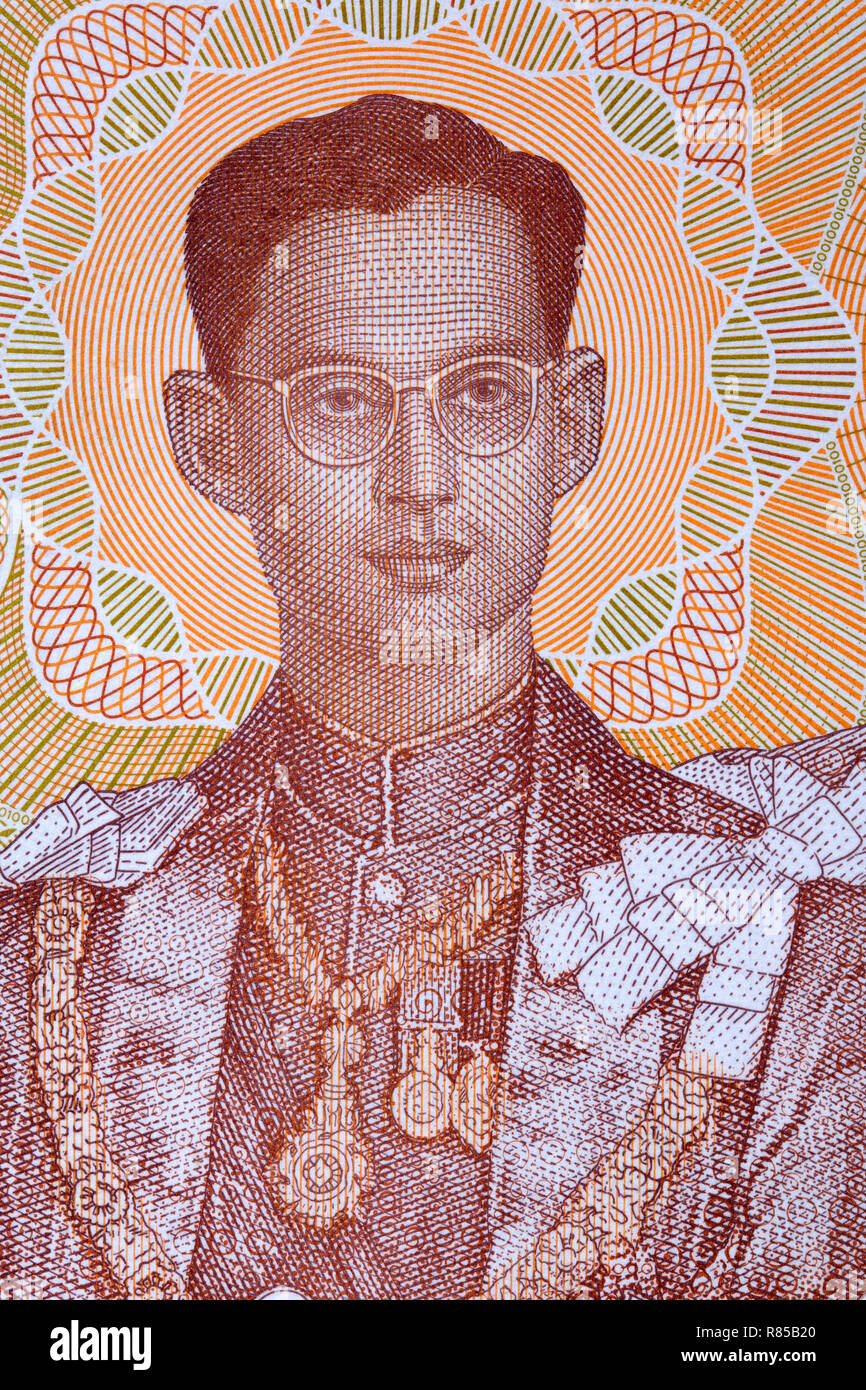 Bhumibol Adulyadej Rama IX portrait ftom Thai Geld Stockfoto