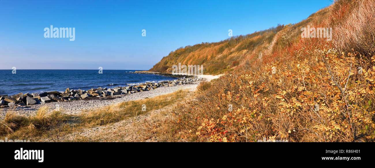 Kolster, einsamen Strand im Norden der Insel Hiddensee im Norden Deutschlands im Herbst, Panoramic Image Stockfoto