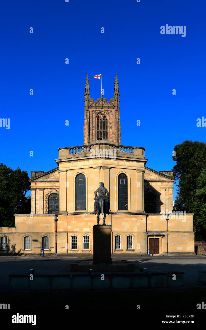 Blick nach Süden von Derby Kathedrale Kirche aller Heiligen, Cathedral Quarter, Derby, Derbyshire, England, Großbritannien Stockfoto