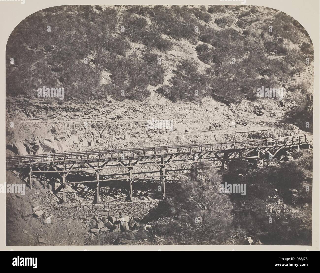 Carleton Watkins (American-Eisenbahnbrücke, Kap Hoorn, Mariposa County Stockfoto