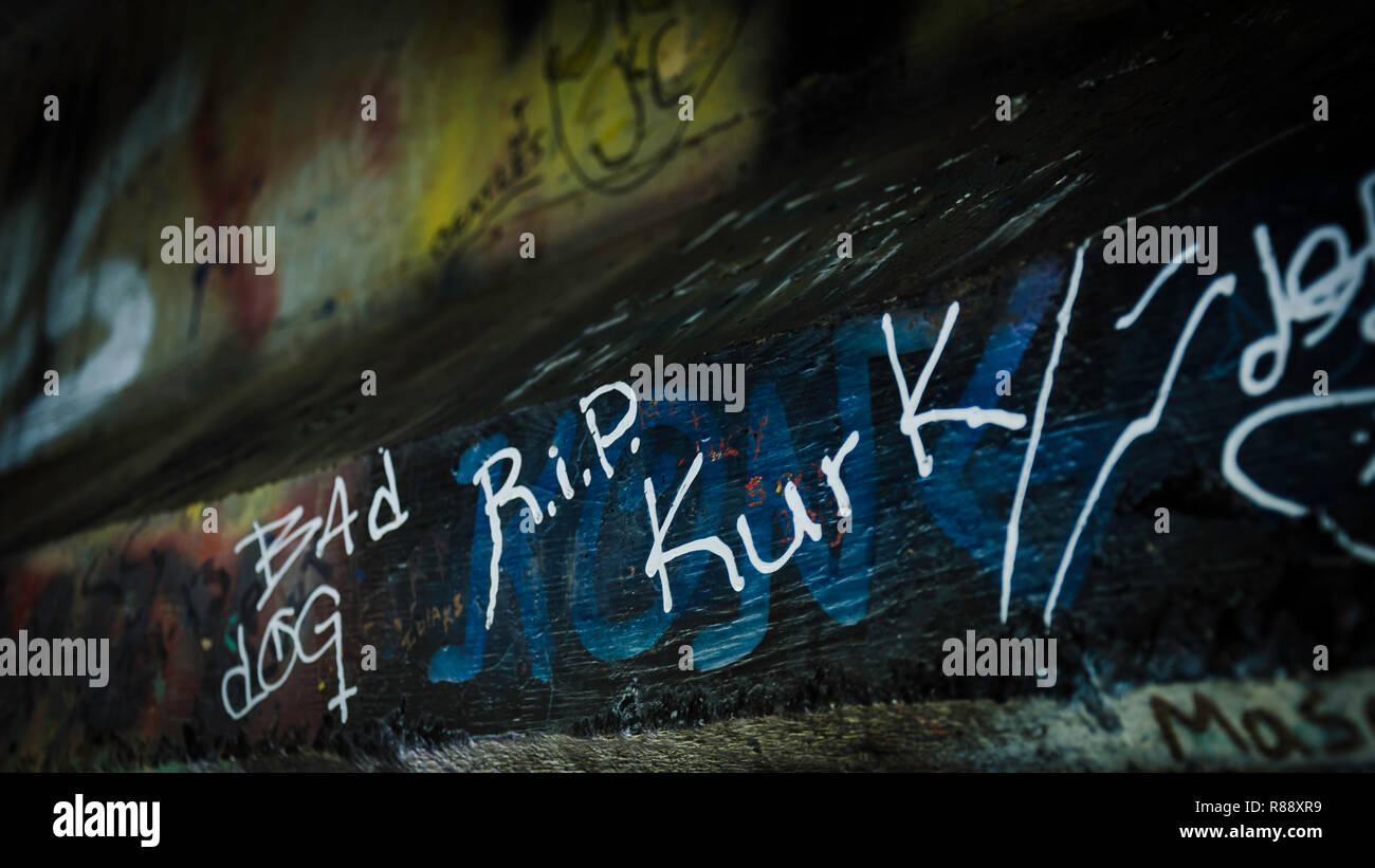 R.I.P Kurk, Graffitti für Kurt Cobain an der Brücke über den Fluss Wishkah Stockfoto