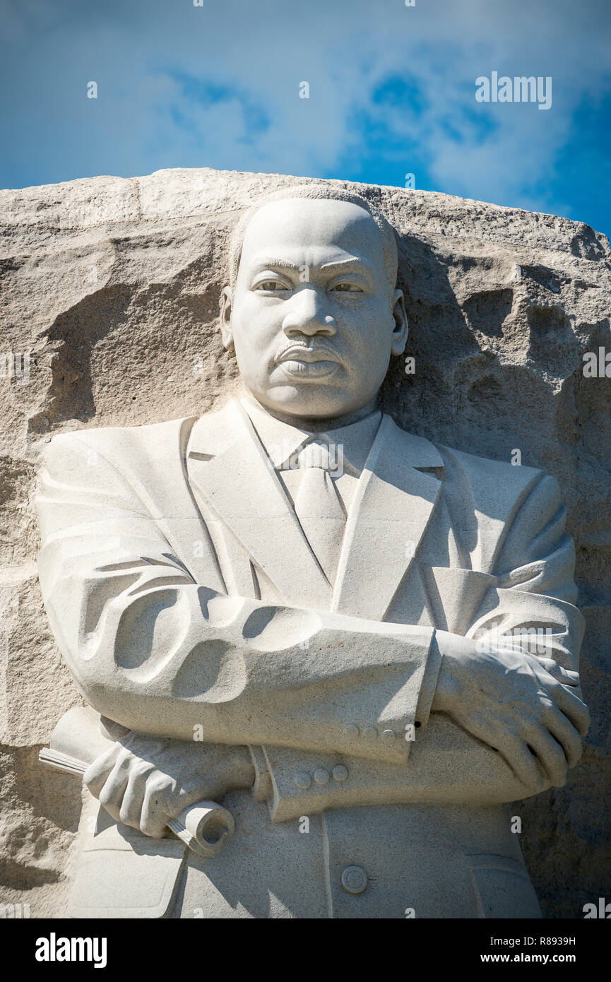 WASHINGTON DC - AUGUST, 2018: Der Martin Luther King Jr. Memorial verfügt über einen ernsthaften Porträt der Civil Rights Leader in Granit gehauen. Stockfoto