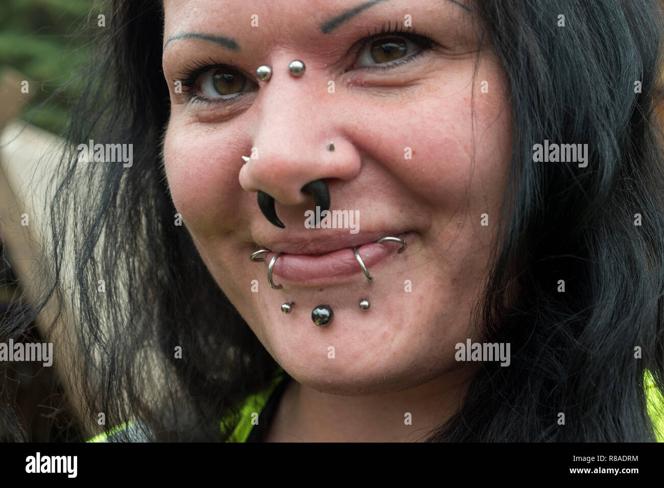 Piercade Frau, Upplands Väsby, Schweden. Stockfoto