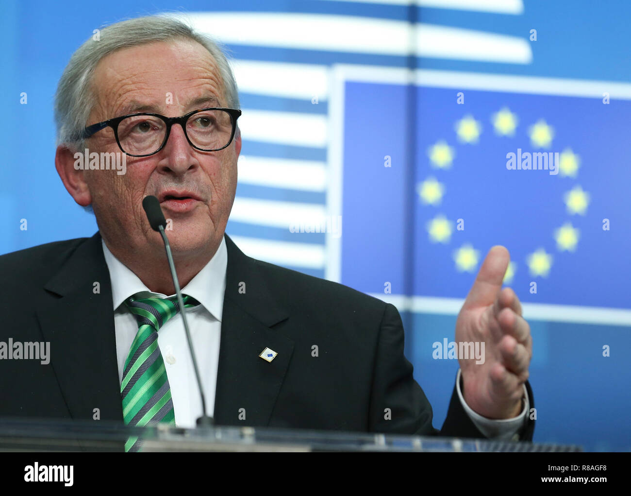 Brüssel, Belgien. 14 Dez, 2018. Der Präsident der Europäischen Kommission, Jean-Claude Juncker spricht auf einer Pressekonferenz in Brüssel, Belgien, am Dez. 14, 2018. Europäische Union (EU) Anführer Donnerstag deutlich gemacht hat, daß der britische Premierminister Theresa May, dass eine Neuverhandlung des Abkommens Brexit ist ein nicht-Starter. Die europäischen Staats- und Regierungschefs wurden der Zusammenkunft in Brüssel für einen üblichen zweitägigen Gipfel. Auf der Tagesordnung waren Brexit, multi-Jahresbudget und Migration. Credit: Ihr Pingfan/Xinhua/Alamy leben Nachrichten Stockfoto