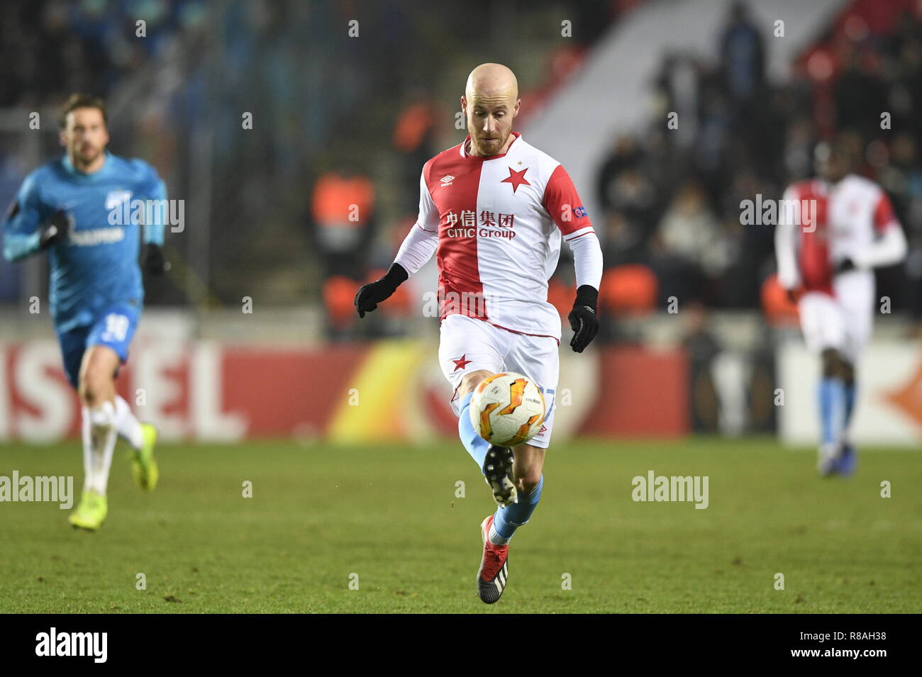 Prag, Tschechische Republik. 13 Dez, 2018. Miroslav Stoch (Slavia) in Aktion während der UEFA Europa League, Gruppenphase, Gruppe C, Übereinstimmung zwischen SK Slavia Praha und FC Zenit Sankt Petersburg, in Prag, Tschechische Republik, am 13. Dezember 2018. Quelle: Michal Kamaryt/CTK Photo/Alamy leben Nachrichten Stockfoto