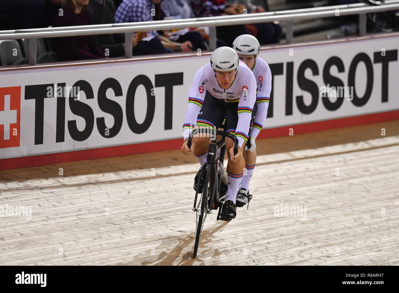 London, Großbritannien. 14. Dez 2018. FACHE MBE Neil und Rotherham Matt (GBR) in gemischten Para B Sprint Finale für Gold - Rennen 1 während Tissot UCI Track Cycling World Cup IV bei Lee Valley VeloPark am Freitag, den 14. Dezember 2018. LONDON ENGLAND. (Nur redaktionelle Nutzung, eine Lizenz für die gewerbliche Nutzung erforderlich. Keine Verwendung in Wetten, Spiele oder einer einzelnen Verein/Liga/player Publikationen.) Credit: Taka Wu/Alamy leben Nachrichten Stockfoto