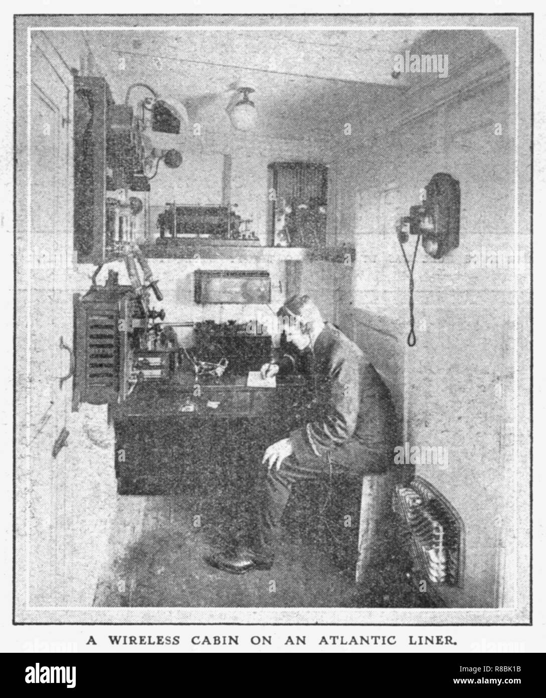 "Ein Wireless Cabin auf eine Atlantic Liner", 20. April 1912. Schöpfer: Unbekannt. Stockfoto