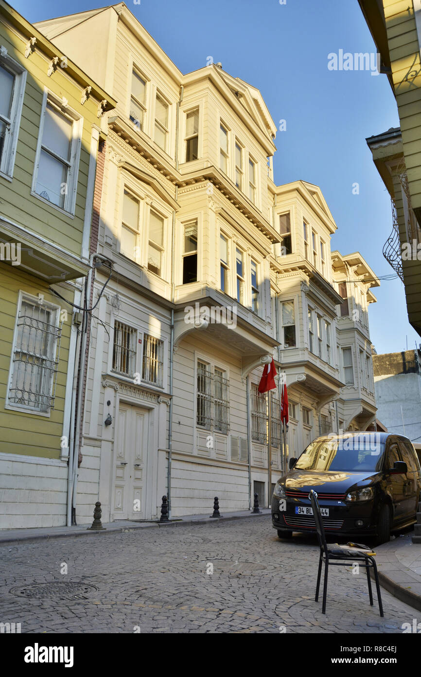 Istanbul, Türkei - 4. November 2015. Außenansicht von Kayserili Ahmet Pasa Konagi, ein dreistöckiges Herrenhaus in Istanbul, dass einst ein Bayerns Stockfoto