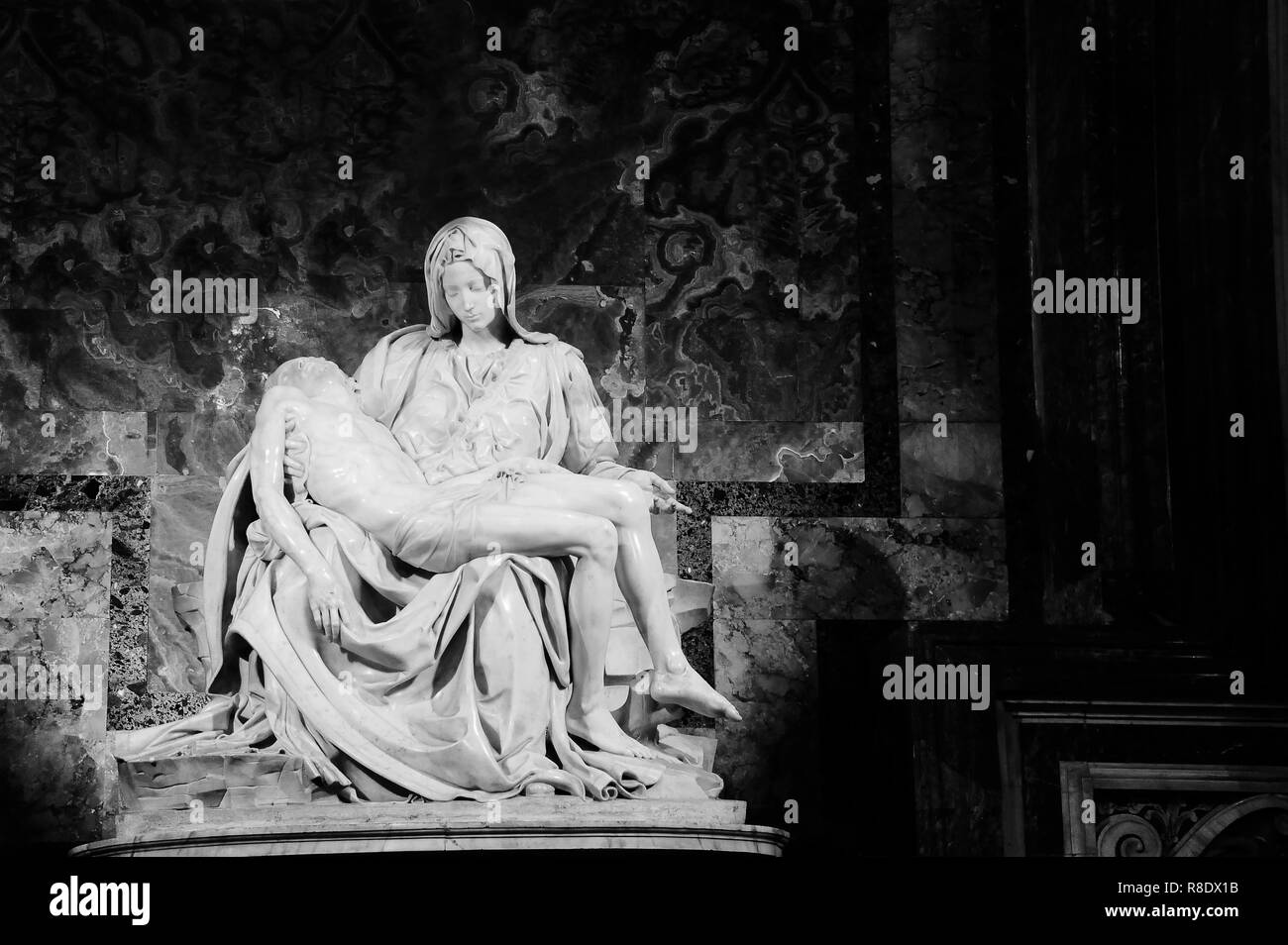 Rom, VATIKAN - Oktober 10, 2018: Pietà di Michelangelo (Schade), 1498-1499, in der St. Peter Basilika in Rom Stockfoto