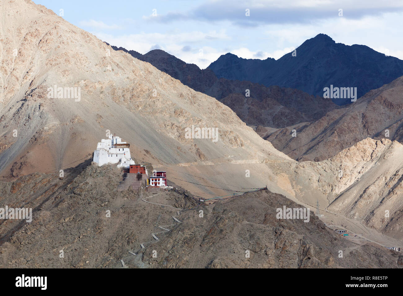 Tsemo Maitreya Tempel, tsemo Goenkhang (protector Tempel) und Tsemo (Sieg) Fort aus der Gegend von Shanti Stupa, Leh, Ladakh, Indien Stockfoto