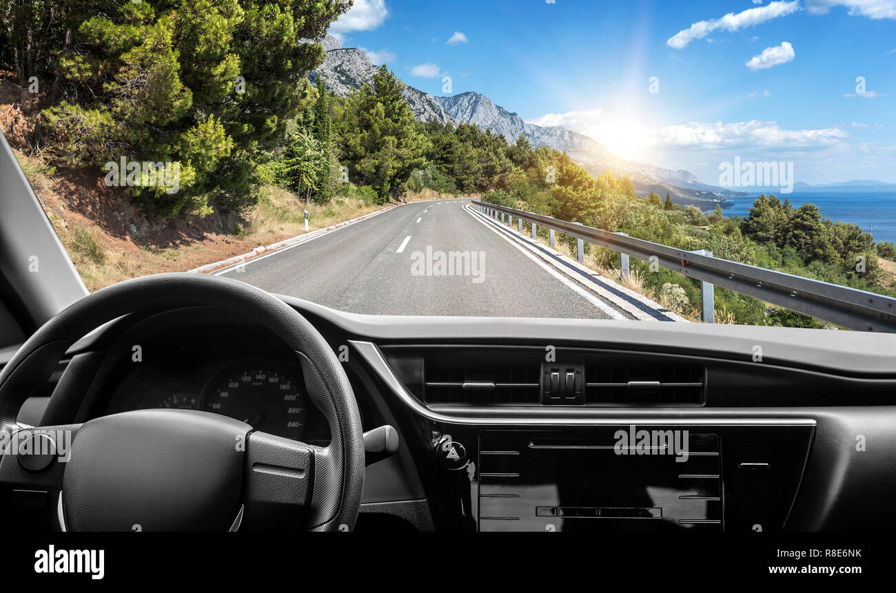 Auto auf der Autobahn. Stockfoto