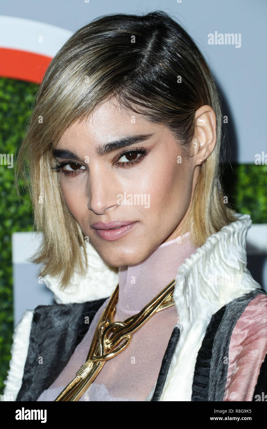 WEST HOLLYWOOD, Los Angeles, CA, USA - Dezember 07: Sofia Boutella am 2017 GQ Männer des Jahres Party im Chateau Marmont am 7. Dezember statt, 2017 in West Hollywood, Los Angeles, Kalifornien, Vereinigte Staaten. (Foto von Xavier Collin/Image Press Agency) Stockfoto