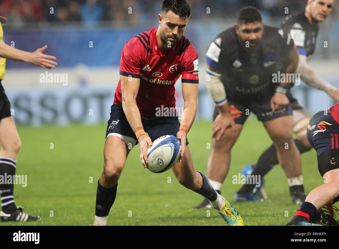 Castres, Frankreich. 15. Dezember 2018 europäischen Champions Cup Rugby. Saison 2018-2019 Castres Olympique versus Munster Rugby Credit: Sebastien Lapeyrere/Alamy Leben Nachrichten. Stockfoto