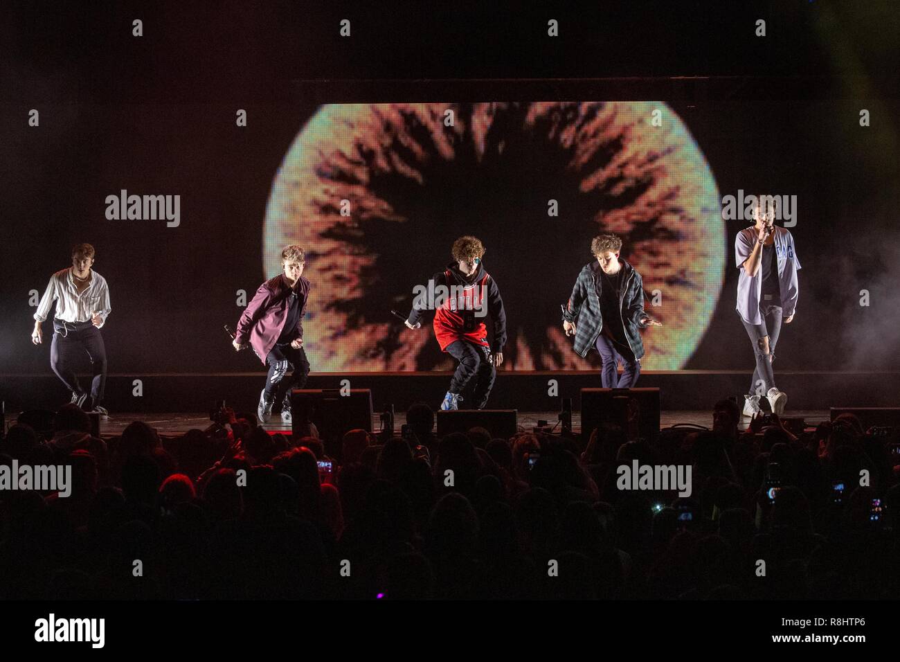 Rosemont, Illinois, USA. 8 Dez, 2018. DANIEL SEAVEY, CORBYN BESSON, JACK AVERY, ZACH HERRON und Jona MARAIS, Warum Wir Nicht bei der B 96 Jingle Bash an der Allstate Arena in Rosemont, Illinois Credit: Daniel DeSlover/ZUMA Draht/Alamy leben Nachrichten Stockfoto