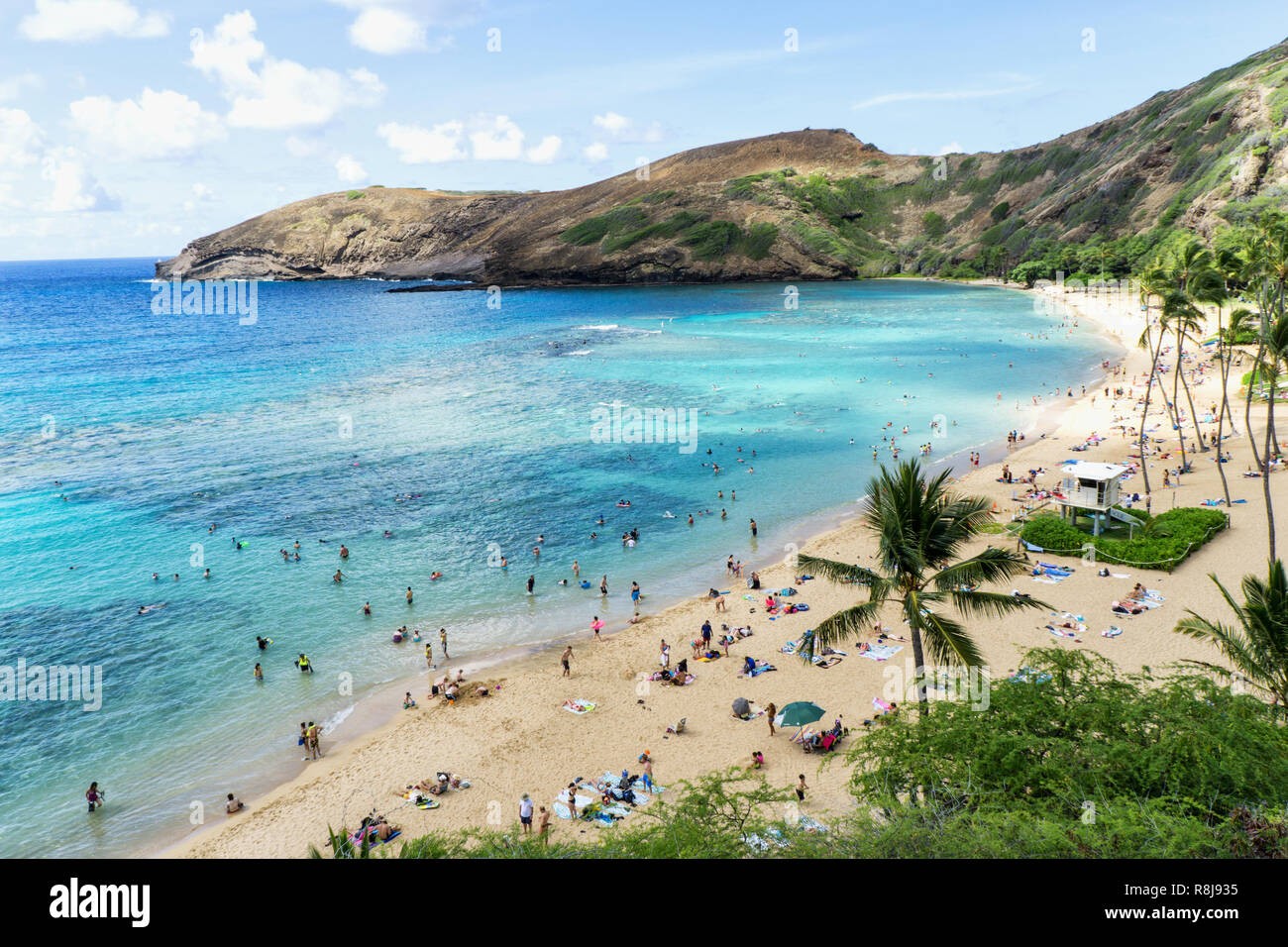 Hawaiian Beach mit Masse, Hanauma Bay State Park - Oahu, Hawaii Stockfoto