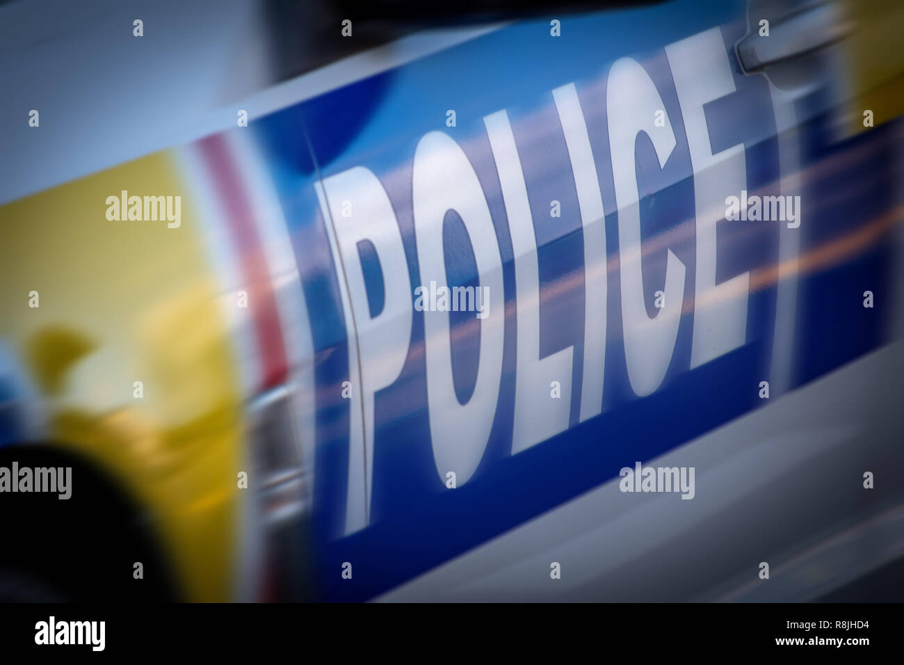 Isolierte Side Shot von einem Polizeifahrzeug Stockfoto