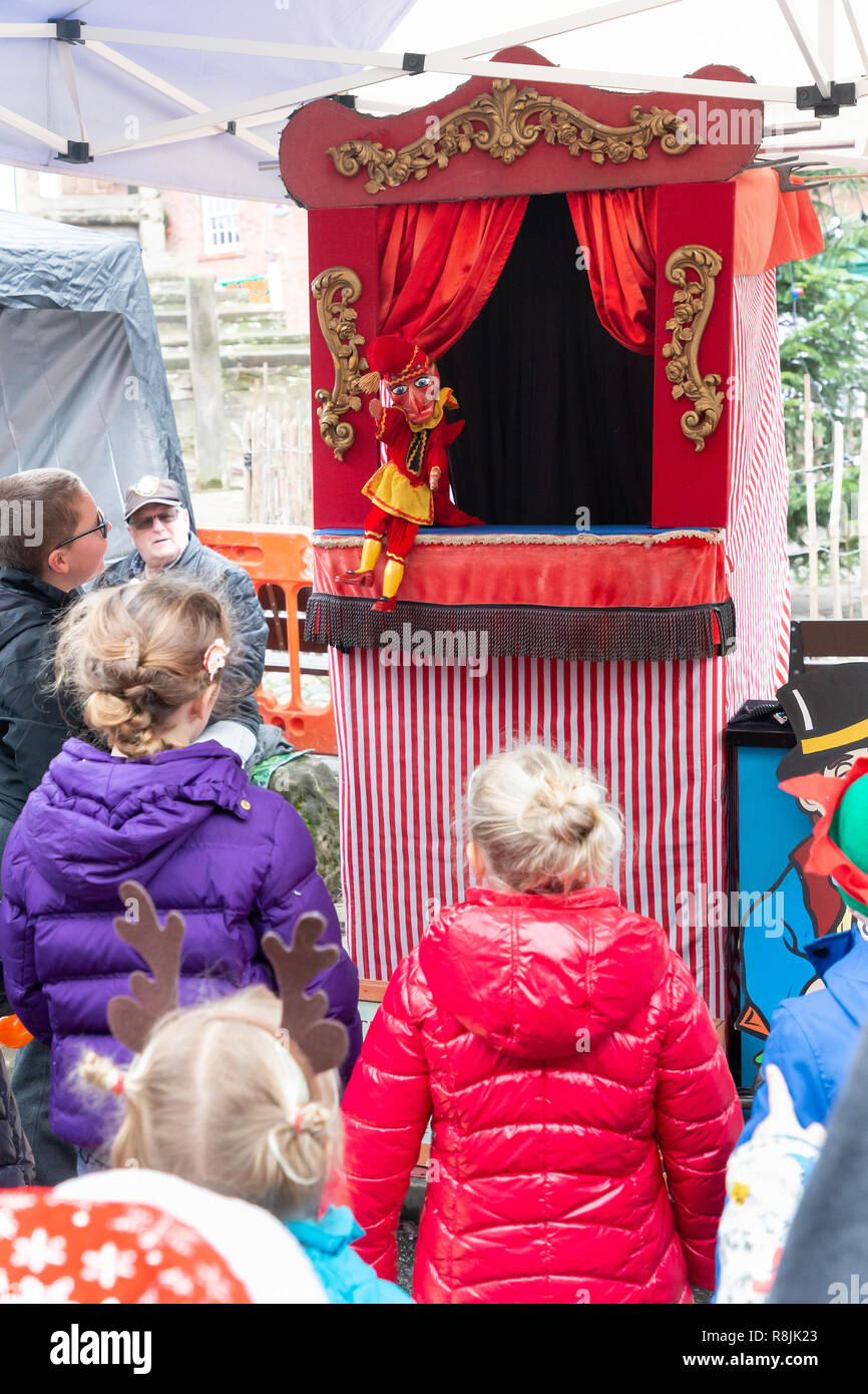 Samstag, 08 Dezember 2018-T er jährliche Lymm Dickensian Festival in Warrington, Cheshire, England, UK. Stockfoto