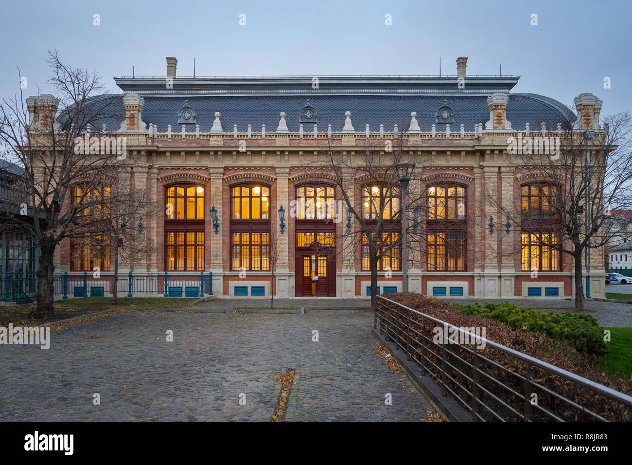 Budapest Nyugati Bahnhof Stockfotografie Alamy