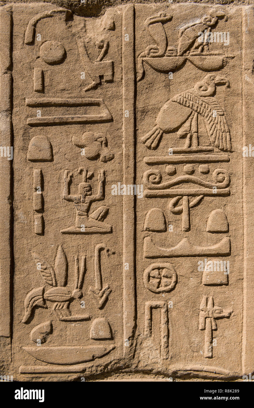Hieroglyphen Alphabet Stockfotos & Hieroglyphen Alphabet Bilder - Alamy