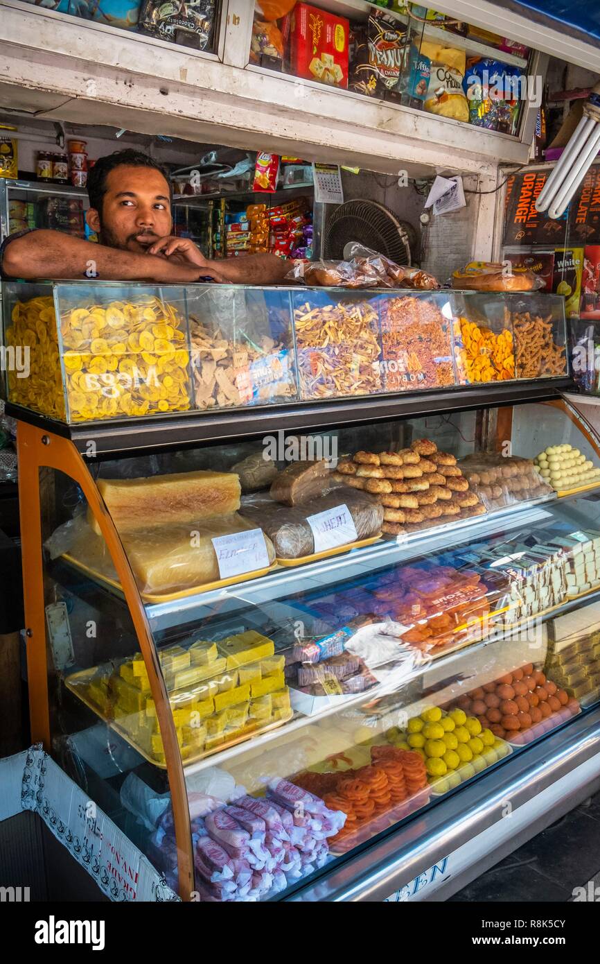 Indien, Bundesstaat Kerala, Kozhikode oder Calicut, halwa Shop, Spezialität von Calicut Stockfoto