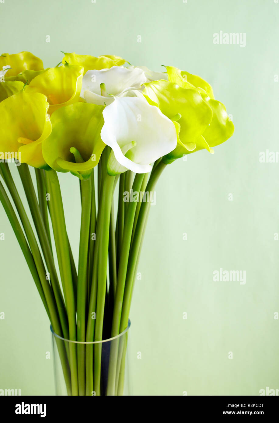 Dekorative künstliche Blumen Stockfoto