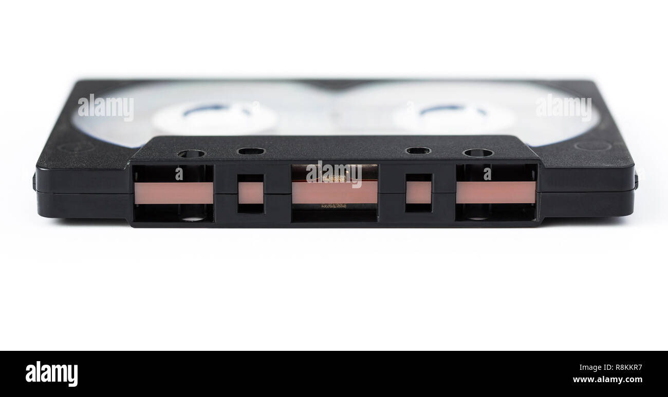 Compact Cassette Vorderansicht closeup auf weißem Hintergrund Stockfoto