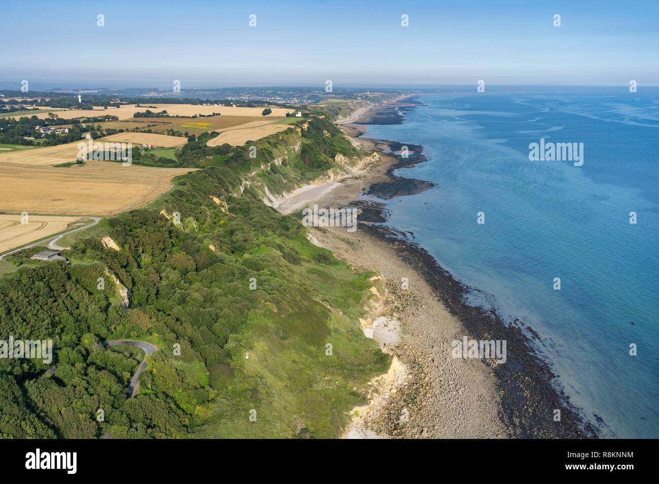 Frankreich, Calvados, Longues Sur Mer, der Klippe (Luftbild) Stockfoto