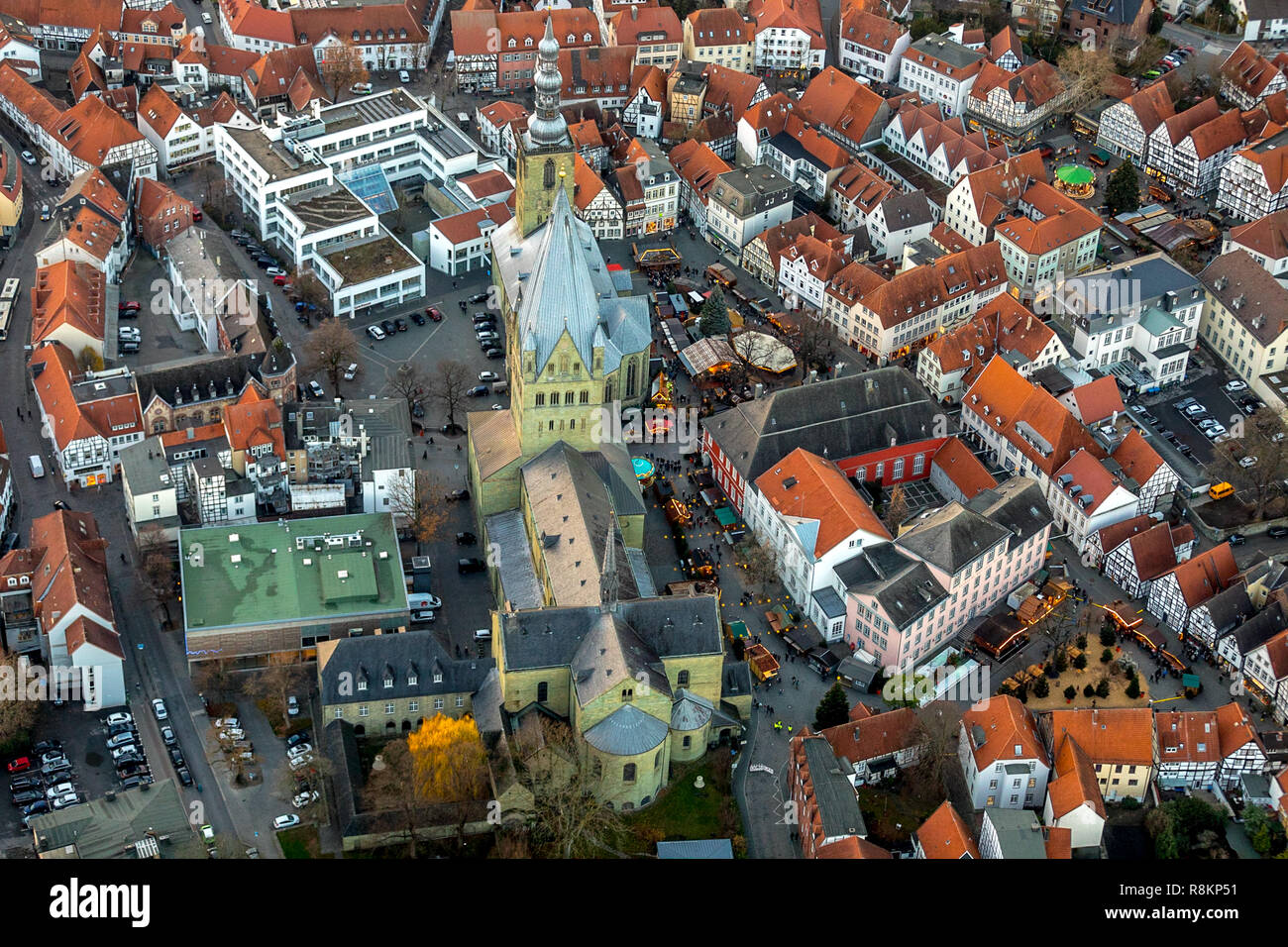 Luftaufnahme, Rathaus, der Kirche St. Peter, St. Patrokli Dom, Weihnachtsmarkt, Petrikirchhof, Cathedral Square, Altstadt Soest, Soest, Soester Stockfoto
