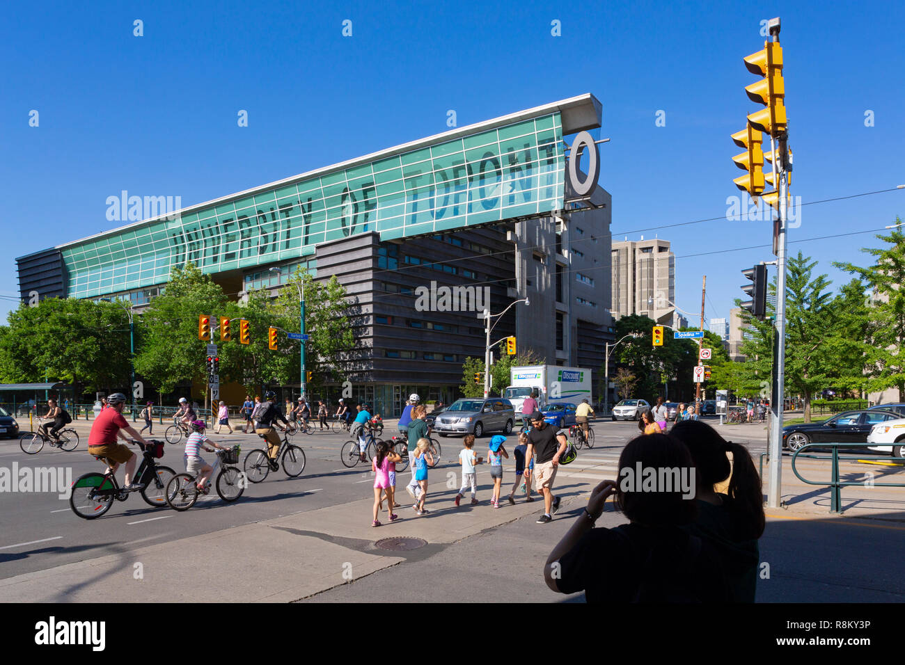 Kanada, Provinz Ontario, Stadt Toronto, harbord Straße überqueren und Spadina Avenue, Universität Toronto Stockfoto