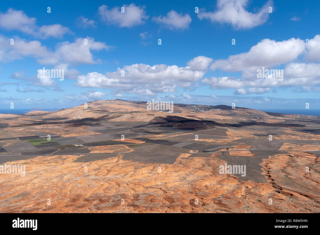 Vulkaninsel Lanzarote, Kanarische Inseln, Spanien. Panoramische Ansicht Stockfoto