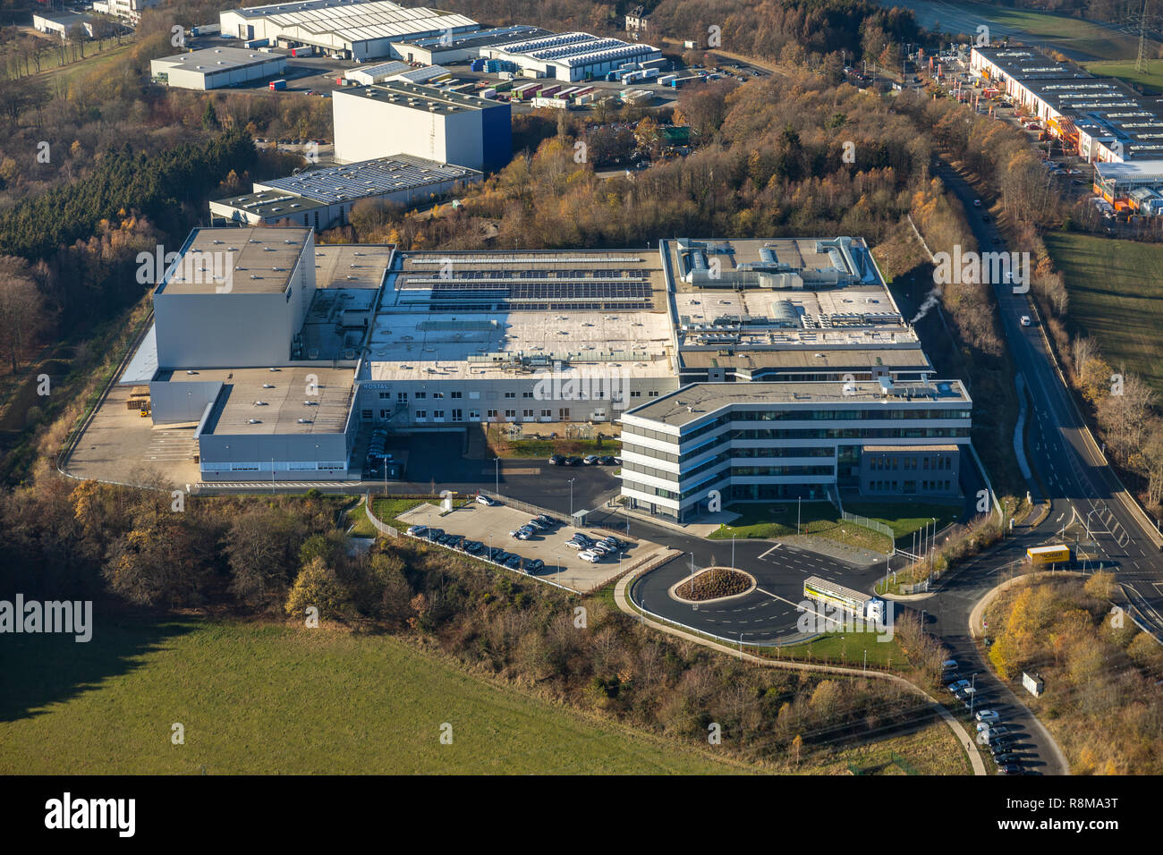 Luftbild, KOSTAL Kontakt Systeme GmbH, Zum Timberg, Zugang zu Lieferanten, Parkplatz, OBI Markt Lüdenscheid, Logistikzentrum Sieper GmbH, Karl Scherer Sped Stockfoto